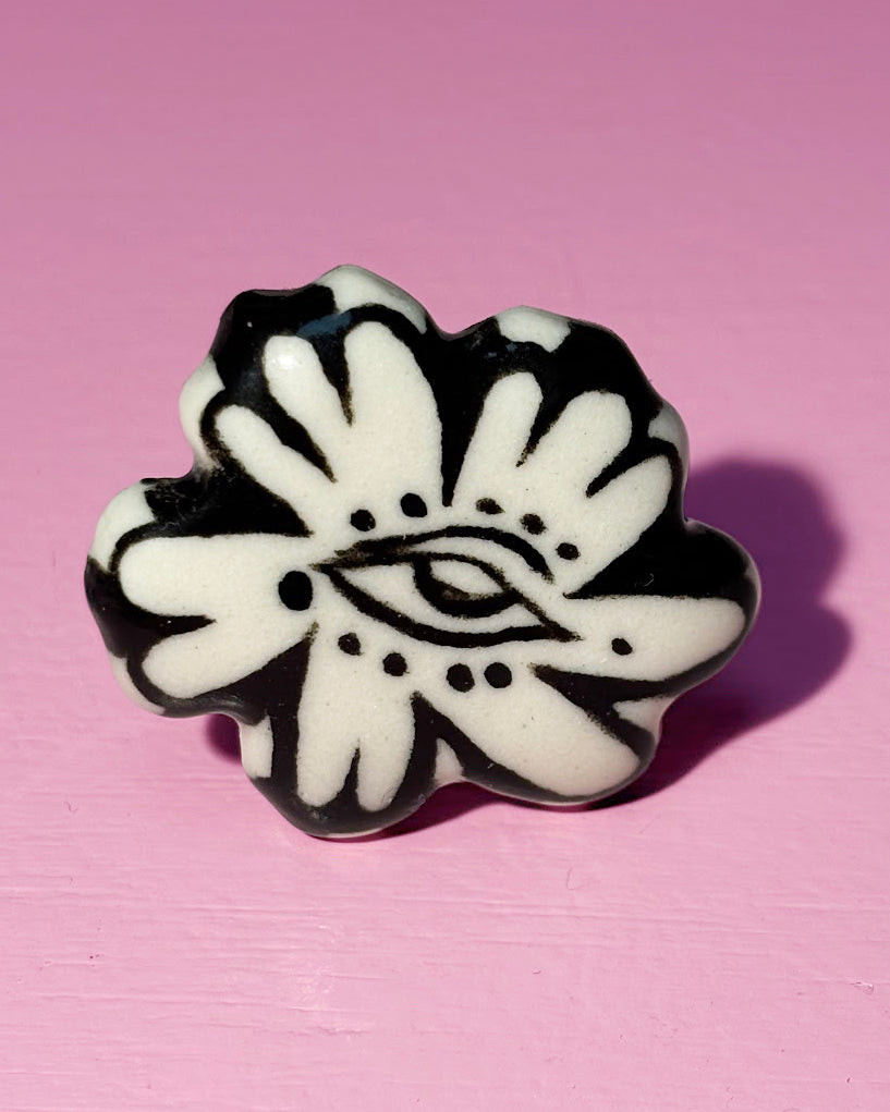 Pierścionek ceramiczny księżycowy kwiat